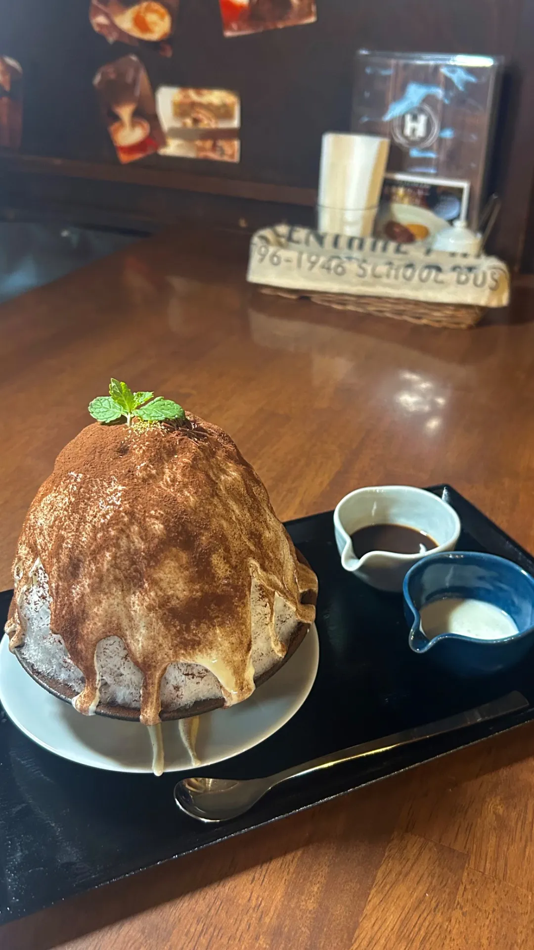 【10月4日まで】食べ納めはお早めに◎ティラミス専門店の「しずくのティラミスかき氷」